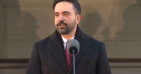 Honeymoon Over? NYC Mayor Mamdani Blasted as ‘Dirty Snow Covered Dump’ After Storm Fiasco