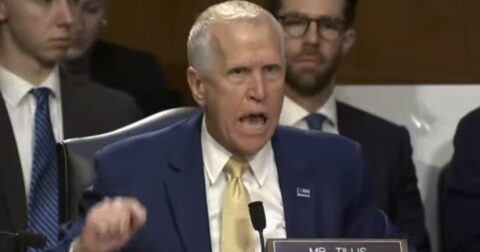WATCH: Dems Clap as RINO Thom Tillis Goes on 10 Minute Rant Screaming Leftist Talking Points at Kristi Noem About January 6 Pardons, ICE Operations, FEMA Response – Accuses Noem of Breaking Laws and Weirdly Attacks Her for Killing Dog in Book