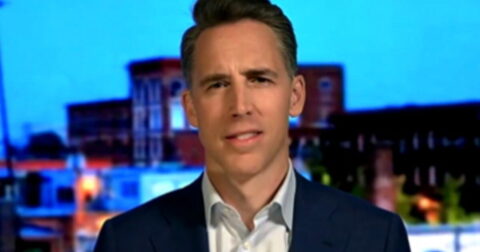 DISGUSTING! Missouri Senator JOSH HAWLEY Gavels in Pro-Forma Session to Block Trump from Making Recess Appointments
