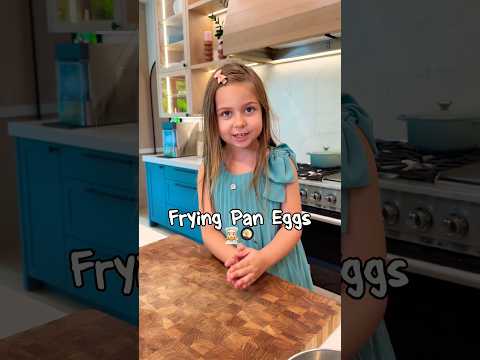 Rose Makes Eggs For Dad